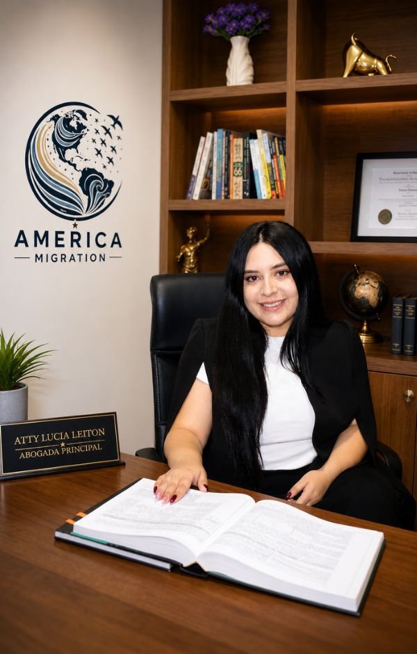 Doctora Lucia Acosta Abogada en derecho Migratorio